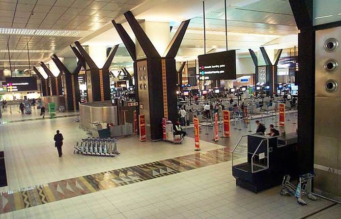 The most beautiful airports in africa series : number 7 O. R. Tambo International Airport (South Africa)