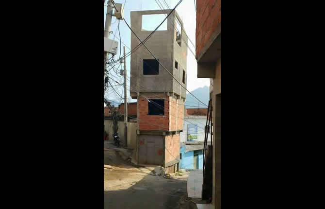 Immeuble R++