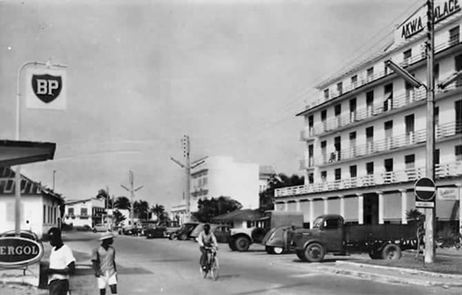 Douala Akwa Palace en 1955