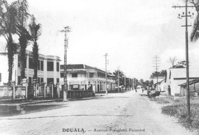 Douala Avenue PoincarÃ© en 1950