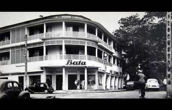 Douala Carrefour Bata en 1950