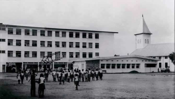 Le collÃ¨ge Alfred Saker de Douala en 1963