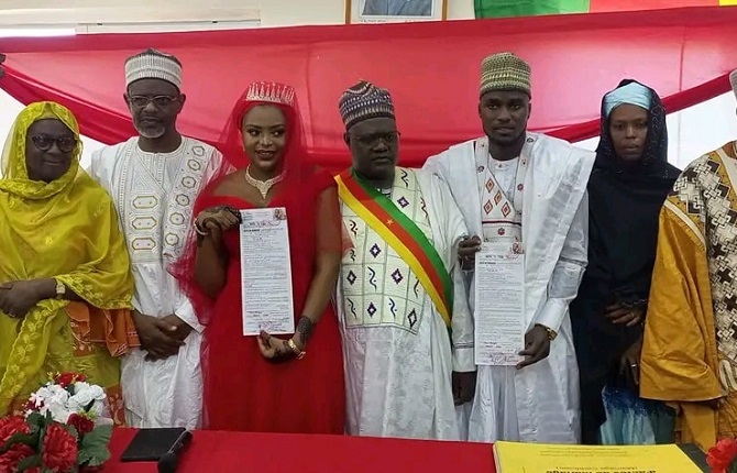 Le ballon d'or camerounais 2022, Marou Souaibou a officiellement Ã©pousÃ© Mariame Dia Charifa