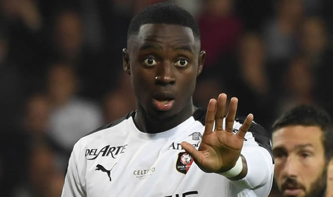 CAN 2025 : James L'a Siliki, l?absence qui fait mal mais le soutien sans faille