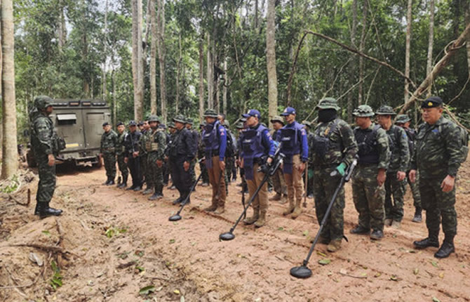Frontière Thaïlande-Cambodge : l'escalade militaire fait payer un lourd tribut aux civils et au patrimoine