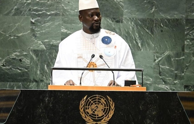 Guinée : Doumbouya officialisé, la transition en voie d'achèvement - Tragique foudre meurtrière en Afrique du Sud