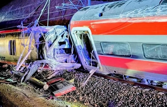 Drame ferroviaire en Espagne : le bilan s'alourdit après un nouveau choc en Catalogne