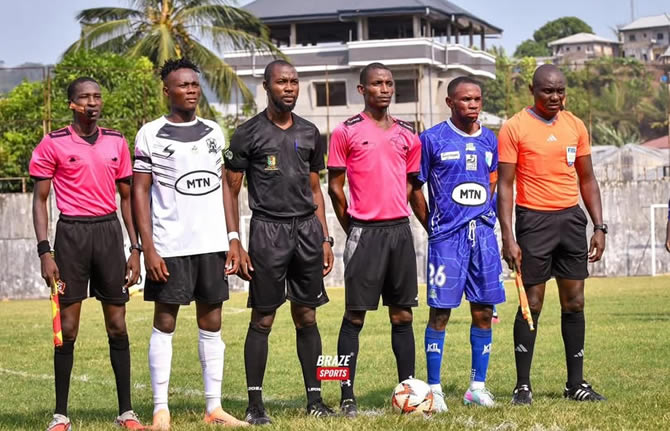 Arbitrage sous le feu des critiques : la FECAFOOT suspend le quatuor arbitral du match Victoria United – PWD de Bamenda