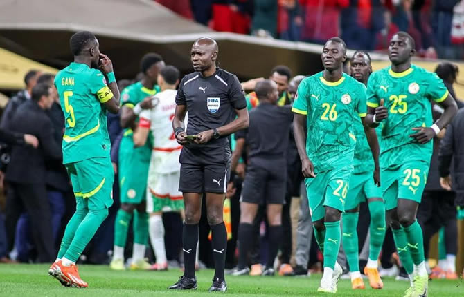 CAN 2025 , Finale perdu : le Maroc fait appel, la CAF blanchit l'arbitre Ndala