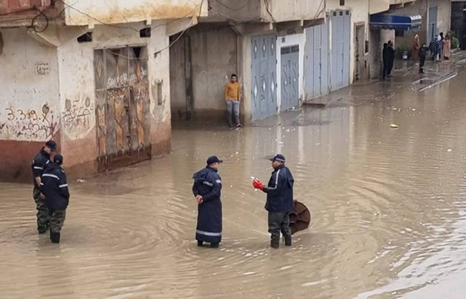 Inondations au Maroc, avion en détresse, incendie aux Philippines : le tour du monde des secours en action