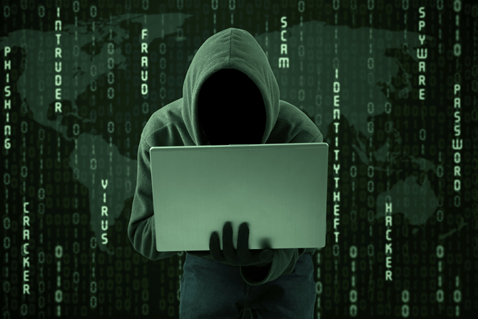 Tensions mondiales en rafales : Boeing arme le Japon, l'Espagne durcit le net, la CPI visée, et les hackers frappent les JO
