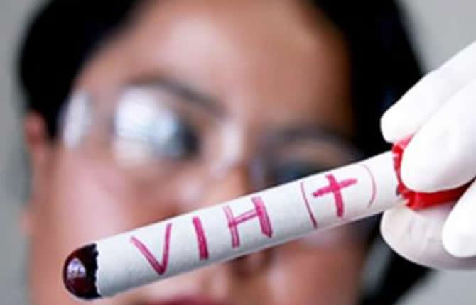 Cameroun : VIH en nette baisse, mais les femmes et les jeunes restent les plus vulnérables, révèle CAMPHIA 2024/2025