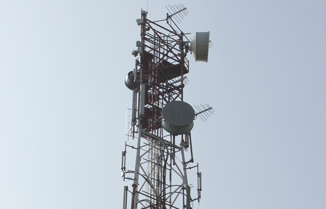 MTN lance une OPA cash sur IHS : 2,2 milliards $ pour reprendre le contrôle de ses tours, avec des enjeux directs pour le Cameroun