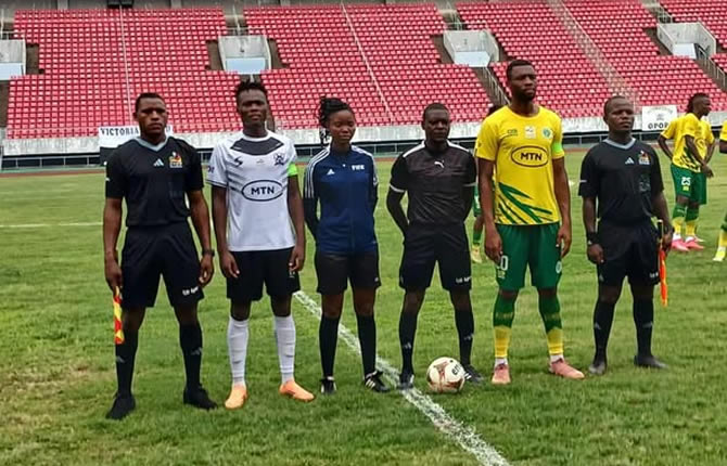 Victoria United s’impose dans la polémique : Aroga étrille les arbitres et charge Samuel Eto’o 