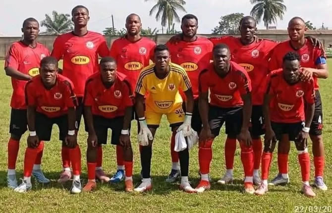 Élite One : Stade Renard explose Gazelle (4-1), Thorgan Essiane en feu et Melong renaît