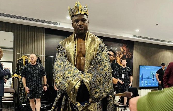 Francis Ngannou fracasse ses détracteurs : “J’ai changé l’histoire du MMA… c’est la meilleure décision de ma vie”