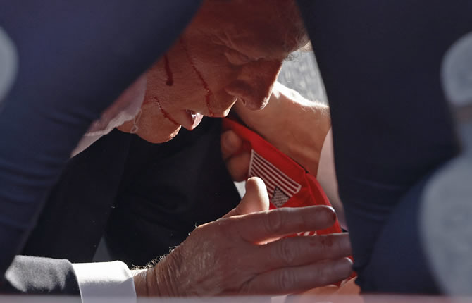 États-Unis : Donald Trump chute à 36%, crise énergétique, frappes controversées… L’Amérique déboussolée 