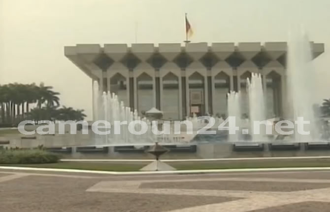 Vice-présidence au Cameroun : Biya veut-il un simple “valet” ou prépare-t-il la succession de Ngoh Ngoh ?