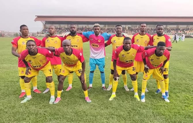 Elite One : Unisport frappe fort dans le derby de l'Ouest et s’envole en tête du championnat