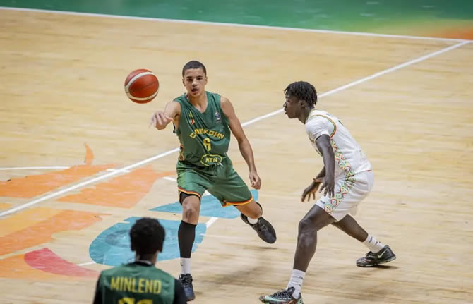 AfroBasket U18 : les Lionceaux du Cameroun frappent fort, le Sénégal tombe et le plein est fait 