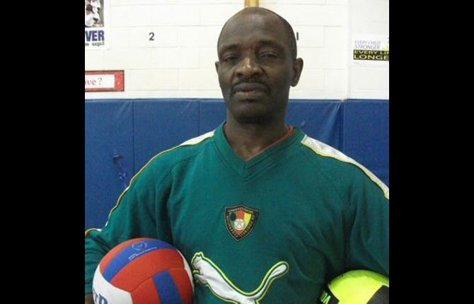 Du Coaching Fictif au Management rétrograde de l?Equipe Nationale de Football du Cameroon