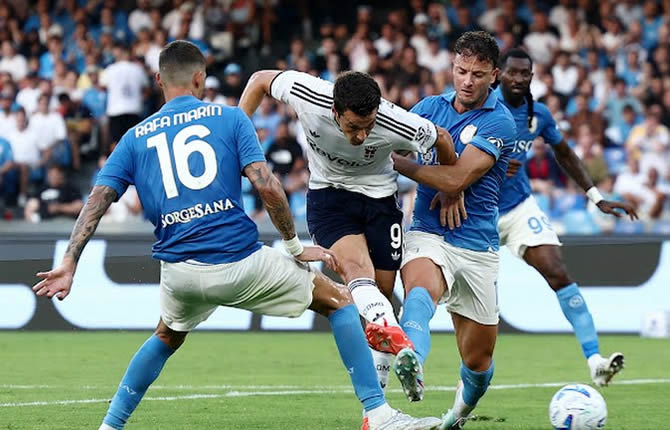 Zambo Anguissa et Naples tombent à domicile : Como frappe fort au Maradona stadium