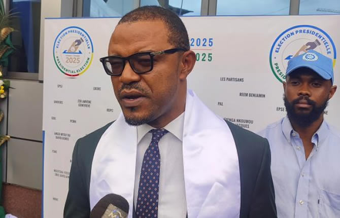 Présidentielle 2025 : Ateki Seta Caxton se retire pour une candidature consensuelle, un coup de tonnerre dans l'opposition camerounaise