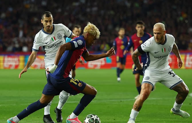 Ligue des champions : Le Bar?a et l?Inter se neutralisent dans un match spectaculaire (3-3)