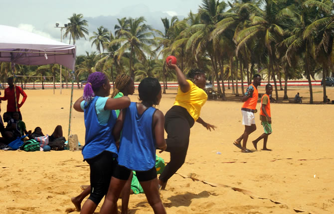 Mondial 2025 : la Tunisie accueille le monde du Beach Handball en juin prochain