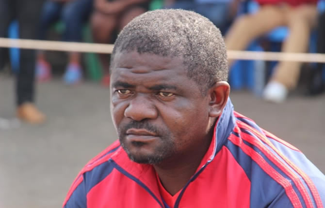 Racing vs Bamboutos : « c?est une déception » déclare Alexandre Belibi le coach adjoint de Bamboutos