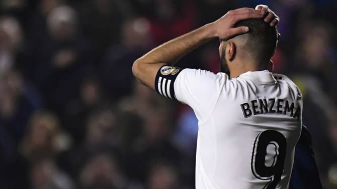 La série de cambriolage frappe Benzema 