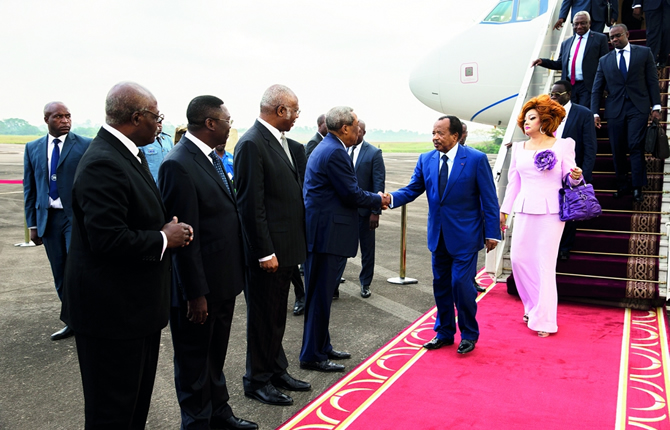 Paul Biya sort enfin du pays pour se rendre au Congo