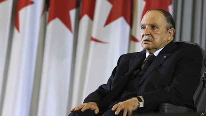 Huit personnes de l'ancienne équipe membres du nouveau gouvernement algérien 