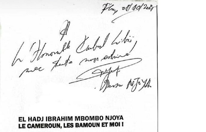 Cabral Libii et Moussa Njoya fument le calumet de la paix