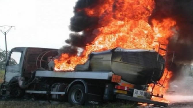 L’explosion d’un camion-citerne fait sept morts 