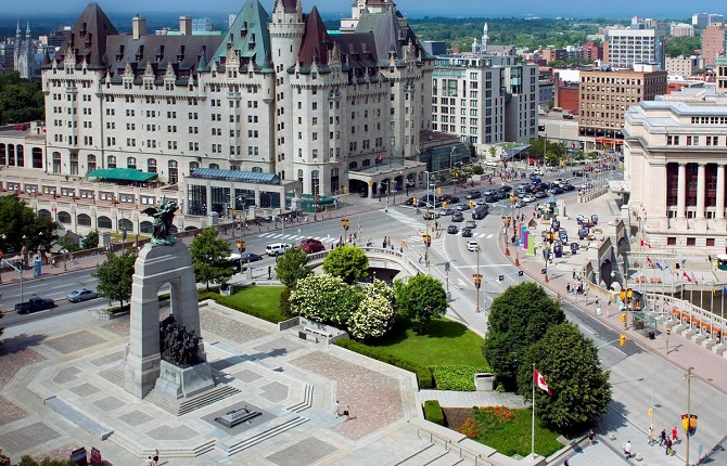 Sean Fraser : «Le Canada a besoin de 500 000 nouveaux arrivants chaque année jusqu'en 2025»