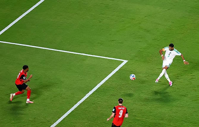 Coupe du monde 2026 : Mahrez entre dans l'histoire, l'Algérie arrache sa qualification après un incroyable 3-3 face à l'Autriche