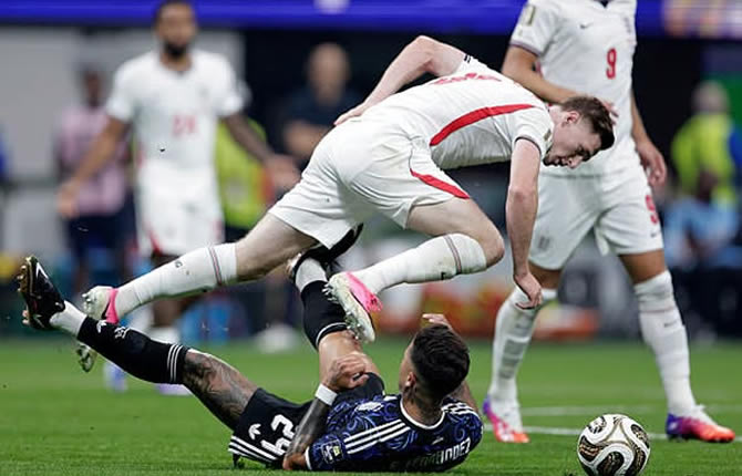 Mondial 2026 : Messi envoie l’Argentine en finale au bout du suspense, l’Angleterre s’effondre en deux minutes fatales
