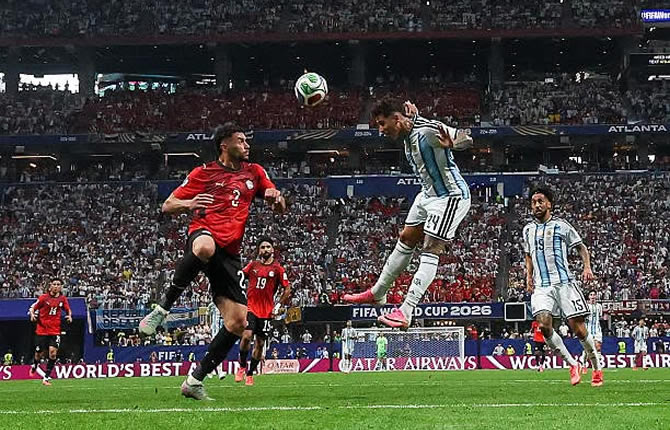 L'Argentine arrache sa qualification au bout du suspense, l'Égypte quitte le Mondial avec d'immenses regrets