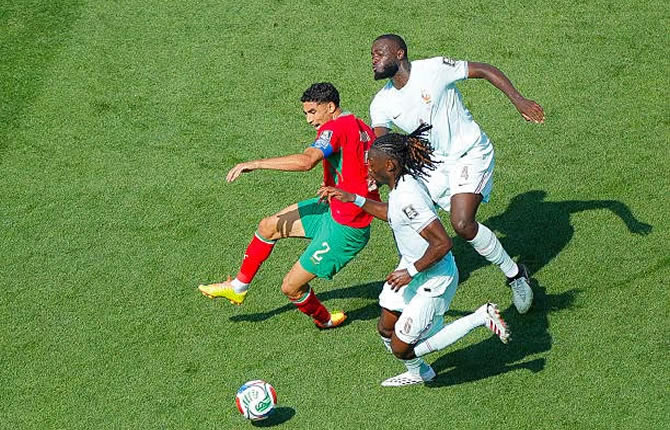 Coupe du Monde 2026 : l’aventure de l’Afrique s’arrête, le Maroc tombe face à la France et referme un parcours historique de 10 nations
