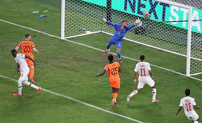 Coupe du Monde 2026 : le Maroc terrasse les Pays-Bas aux tirs au but, Bounou héroïque et les Lions de l'Atlas défieront le Canada