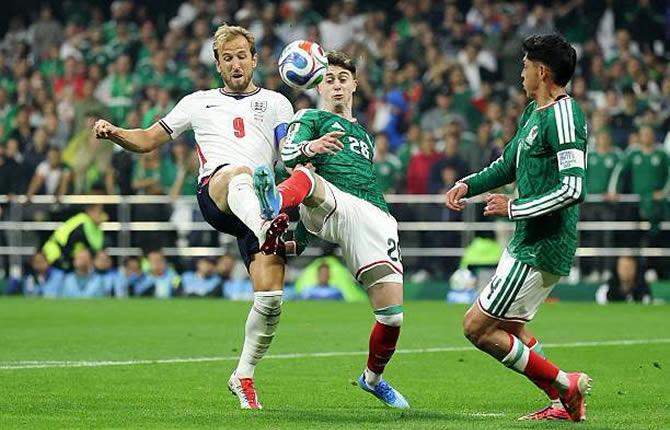 Mondial 2026 : Bellingham et Kane qualifient l'Angleterre dans un match complètement fou contre le Mexique
