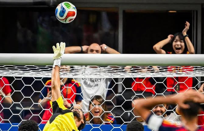 Mondial 2026 : le Cap-Vert choque l’Espagne ! Vozinha entre dans la légende avec un match héroïque