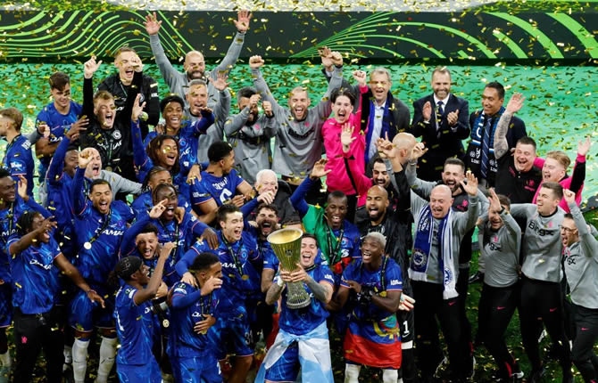 Chelsea écrit l?histoire ! Jackson et les Blues écrasent le Real Betis en finale de l?UEFA Conference League