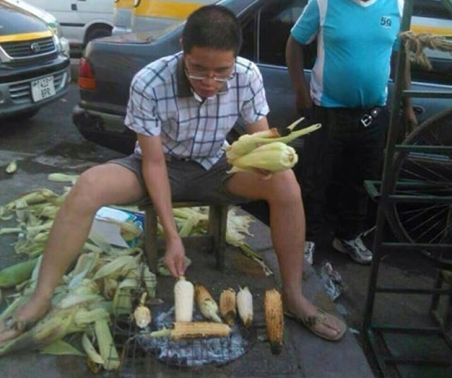 Chinois vendeur de maïs
