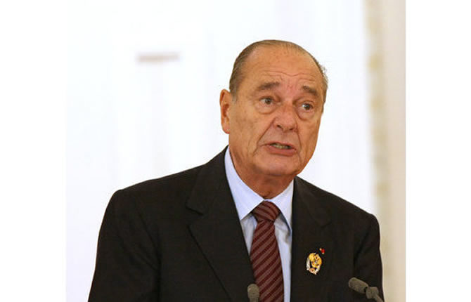 Selon un analyste la relation entre Chirac et l'Afrique est faite d' «ombre et de lumière »