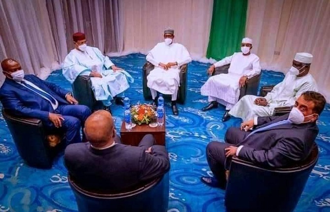 Conseil extraordinaire de la commission du Lac Tchad: Ferdinand NGOH NGOH rase les murs à Abuja