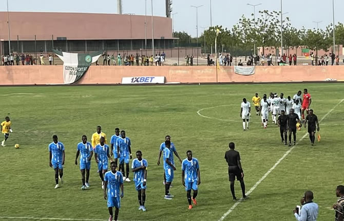 Derby Br?lant ? Garoua : Coton Sport et Gazelle FA Dos ? Dos après un duel de penalty (1-1) !