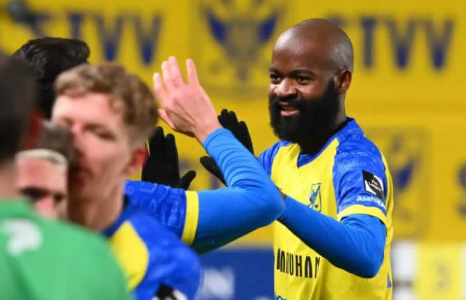 Belgique : Lamkel Zé signe un retour encourageant avec Saint-Trond et envoie un message aux Lions Indomptables