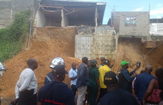 Un éboulement de terrain a fait deux morts à Douala